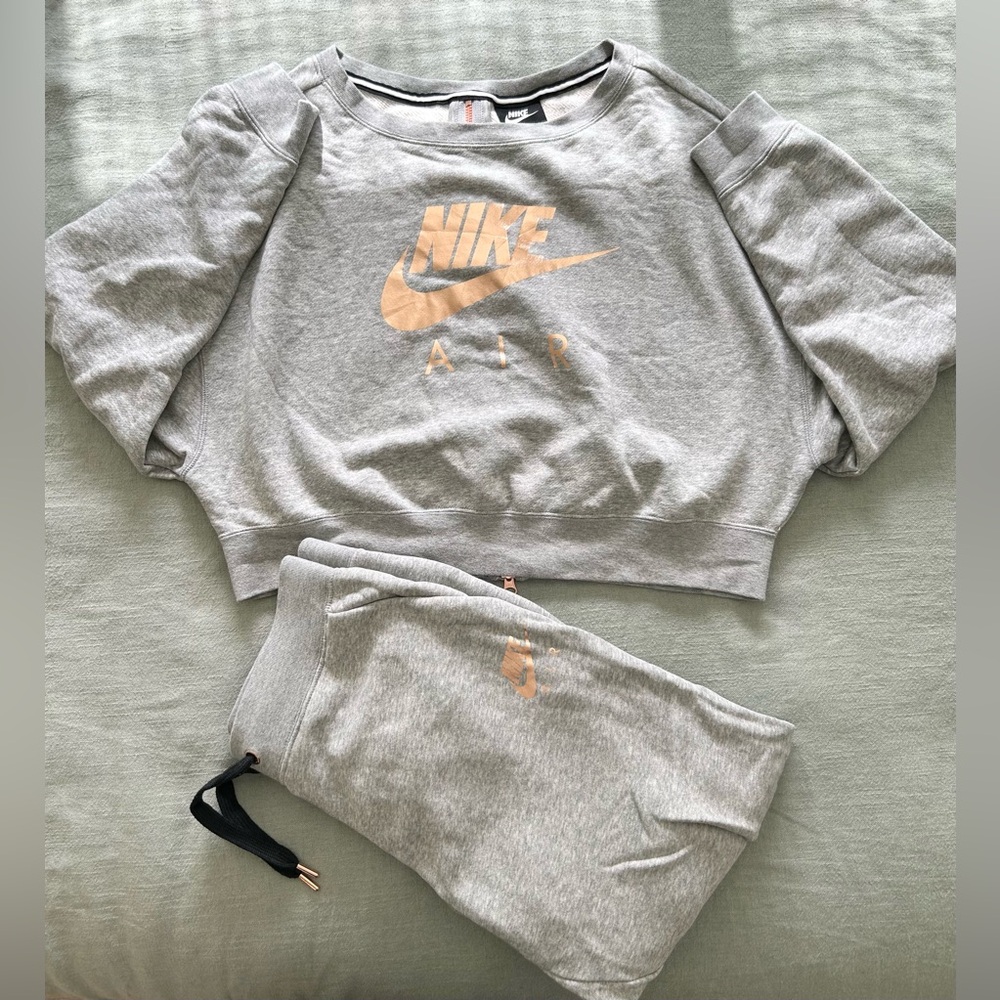 Nike Gray Sweatsuit